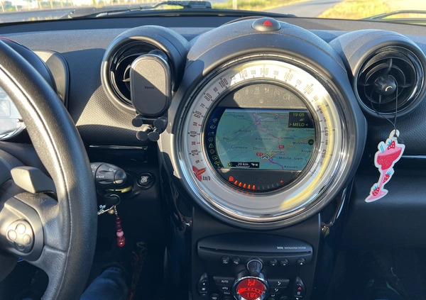 MINI Countryman cena 48900 przebieg: 114000, rok produkcji 2014 z Poznań małe 191